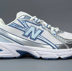 New Balance 740 Ice Blue