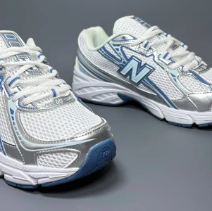 New Balance 740 Ice Blue