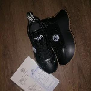 Кроссовки на платформе