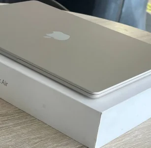 Apple MacBook Air 15 2024