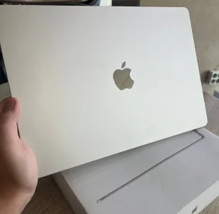 Apple MacBook Air 15 2024