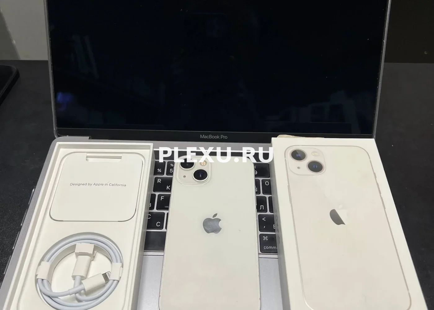 Apple iPhone 13