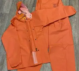 Куртка от рыбацкого костюма, дождевик